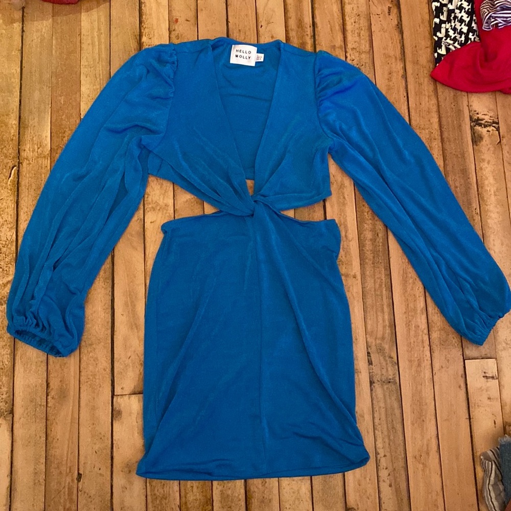 Blue long sleeve mini dress